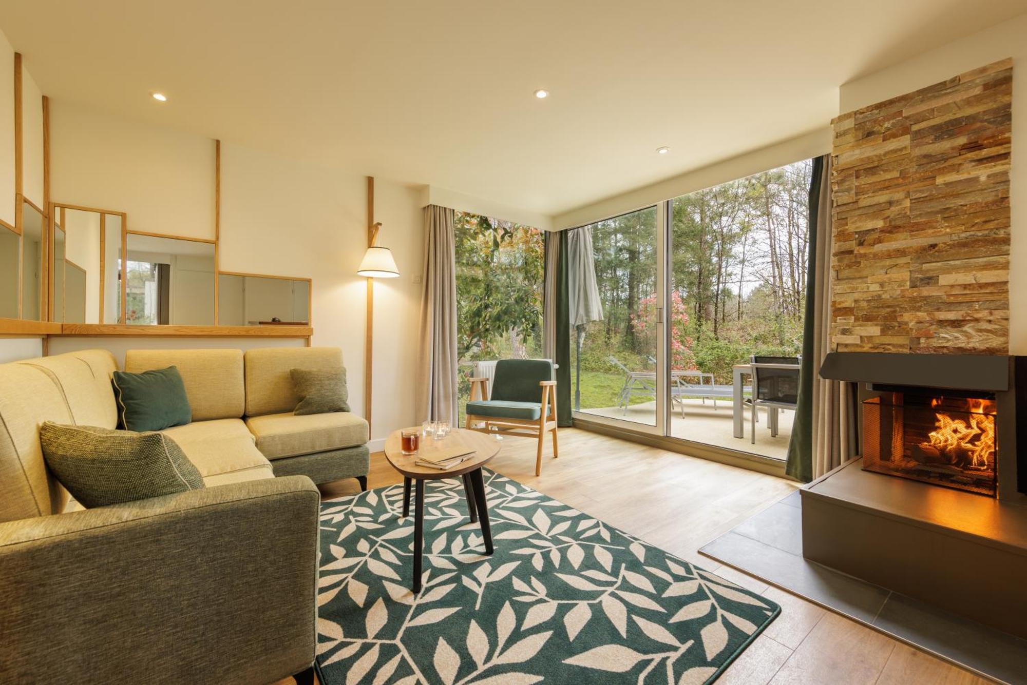 Center Parcs Les Hauts De Bruyeres Chaumont-sur-Tharonne Exterior photo